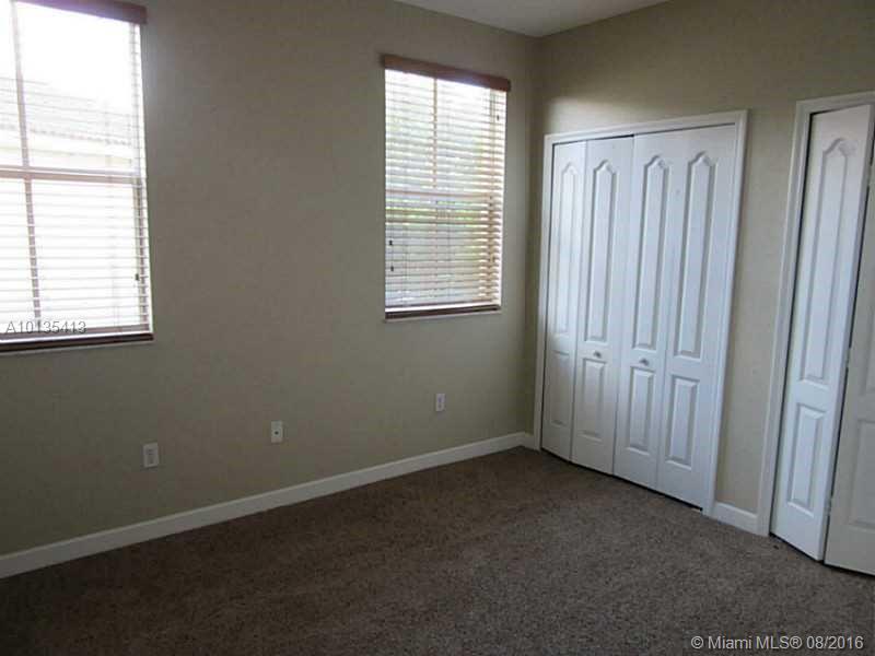 Grand Lakes Ph 03 - Residential Lease