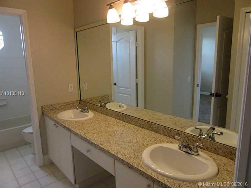 Grand Lakes Ph 03 - Residential Lease