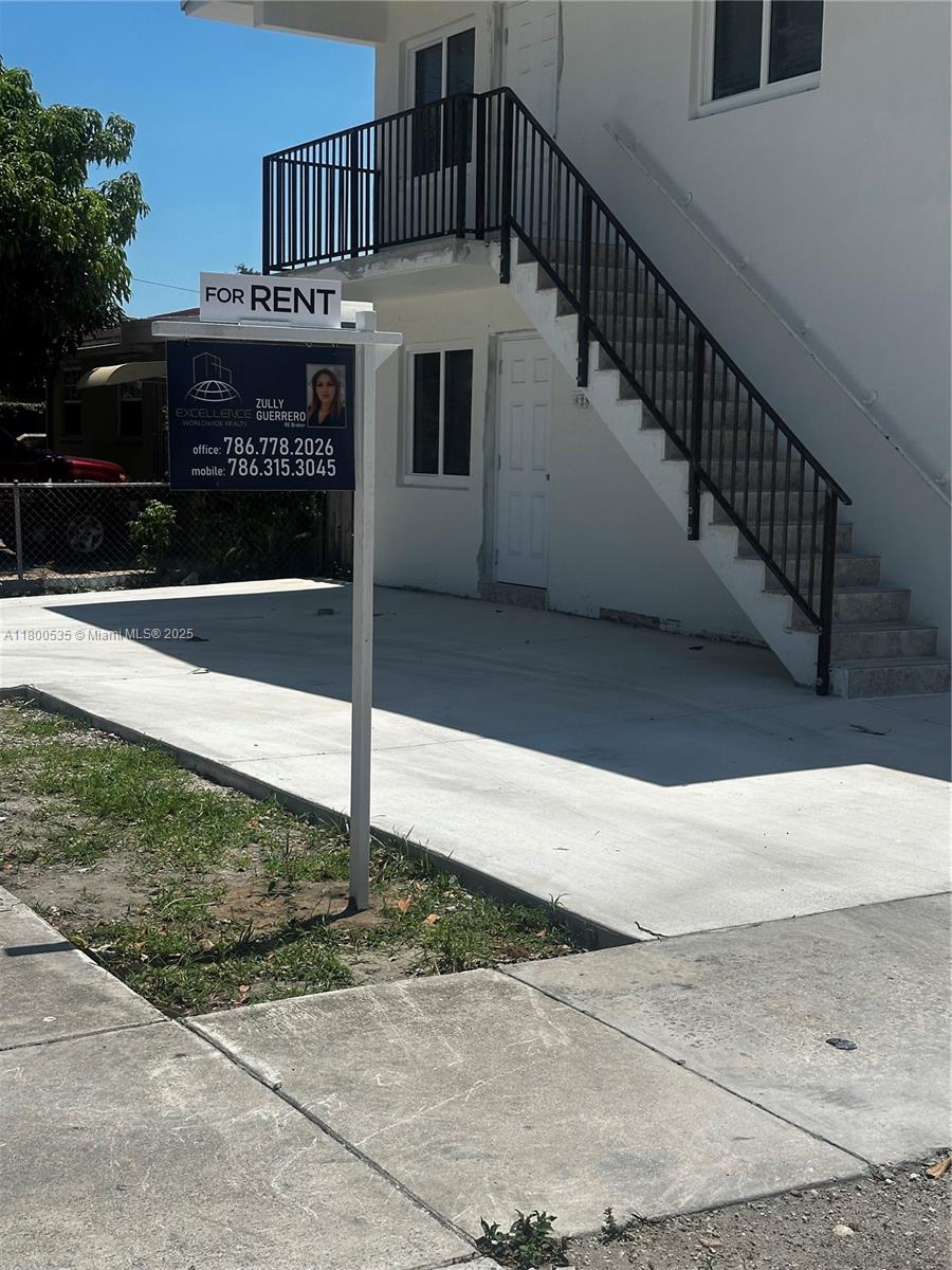 Rental Property at 828 Nw 23rd Ct 830, Miami, Broward County, Florida - Bedrooms: 3 
Bathrooms: 2  - $3,700 MO.