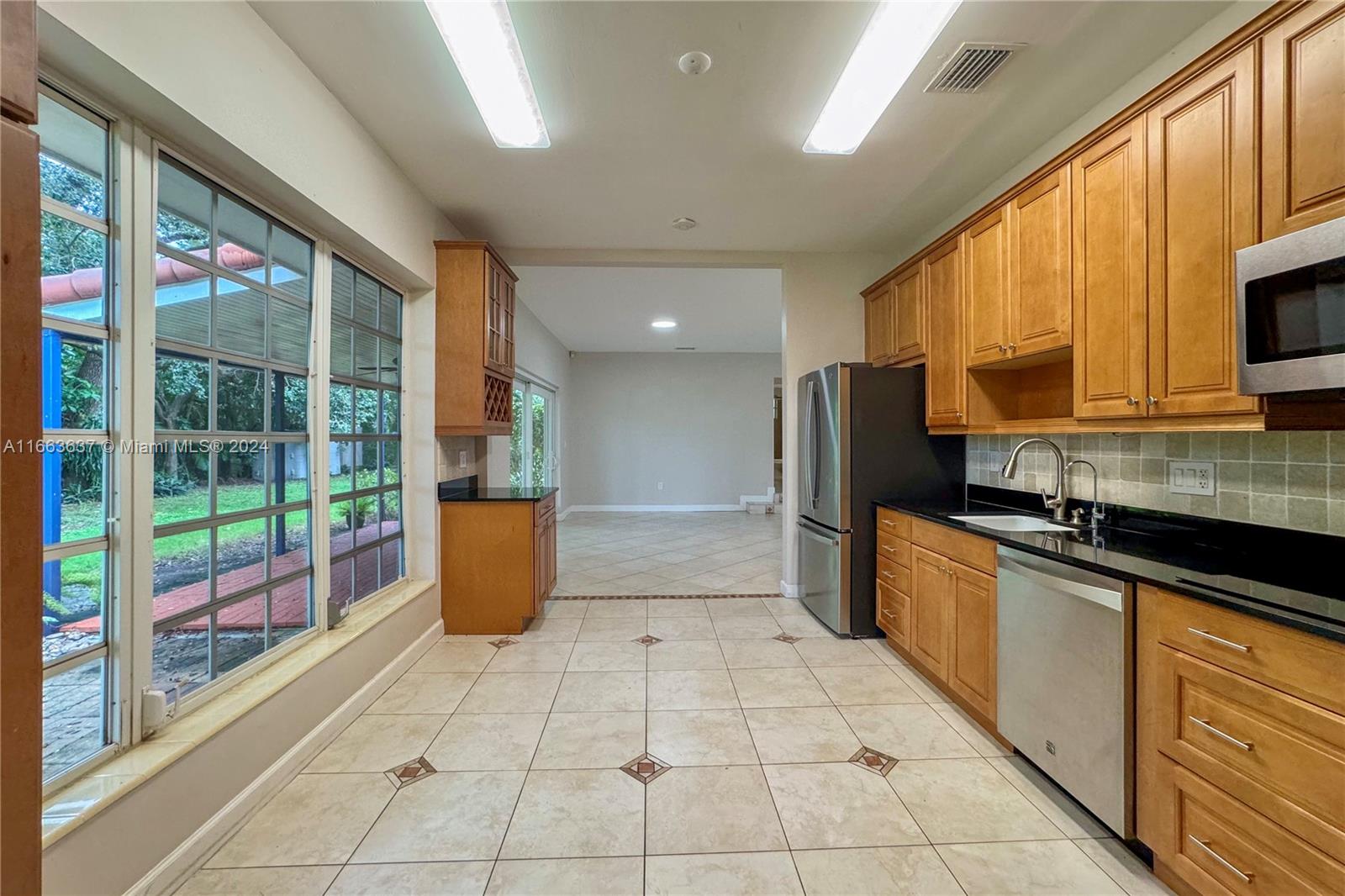KENDALWOOD ESTATES - Residential