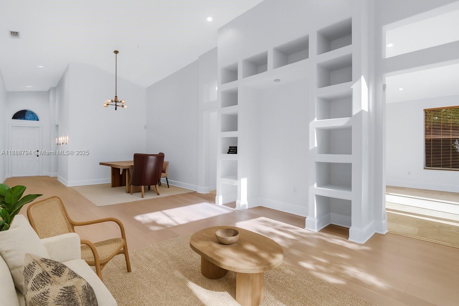 SUNSET LAKES PLAT TWO - Residential