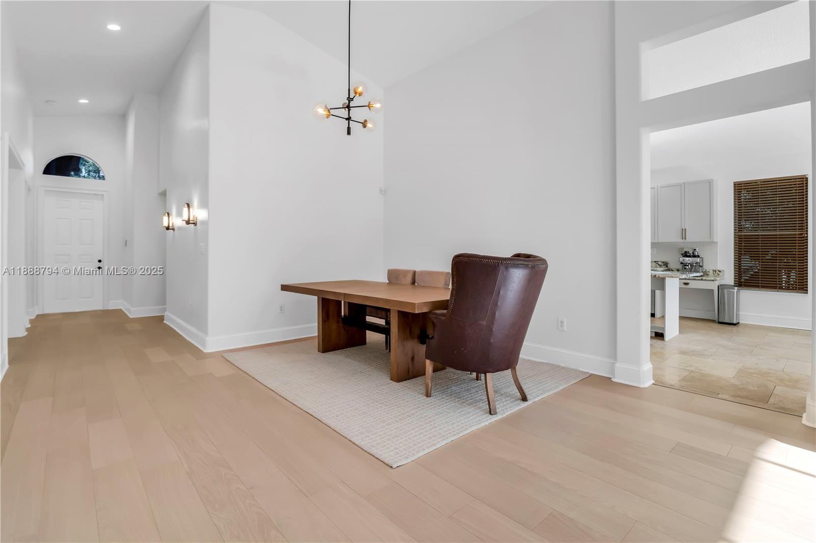 SUNSET LAKES PLAT TWO - Residential