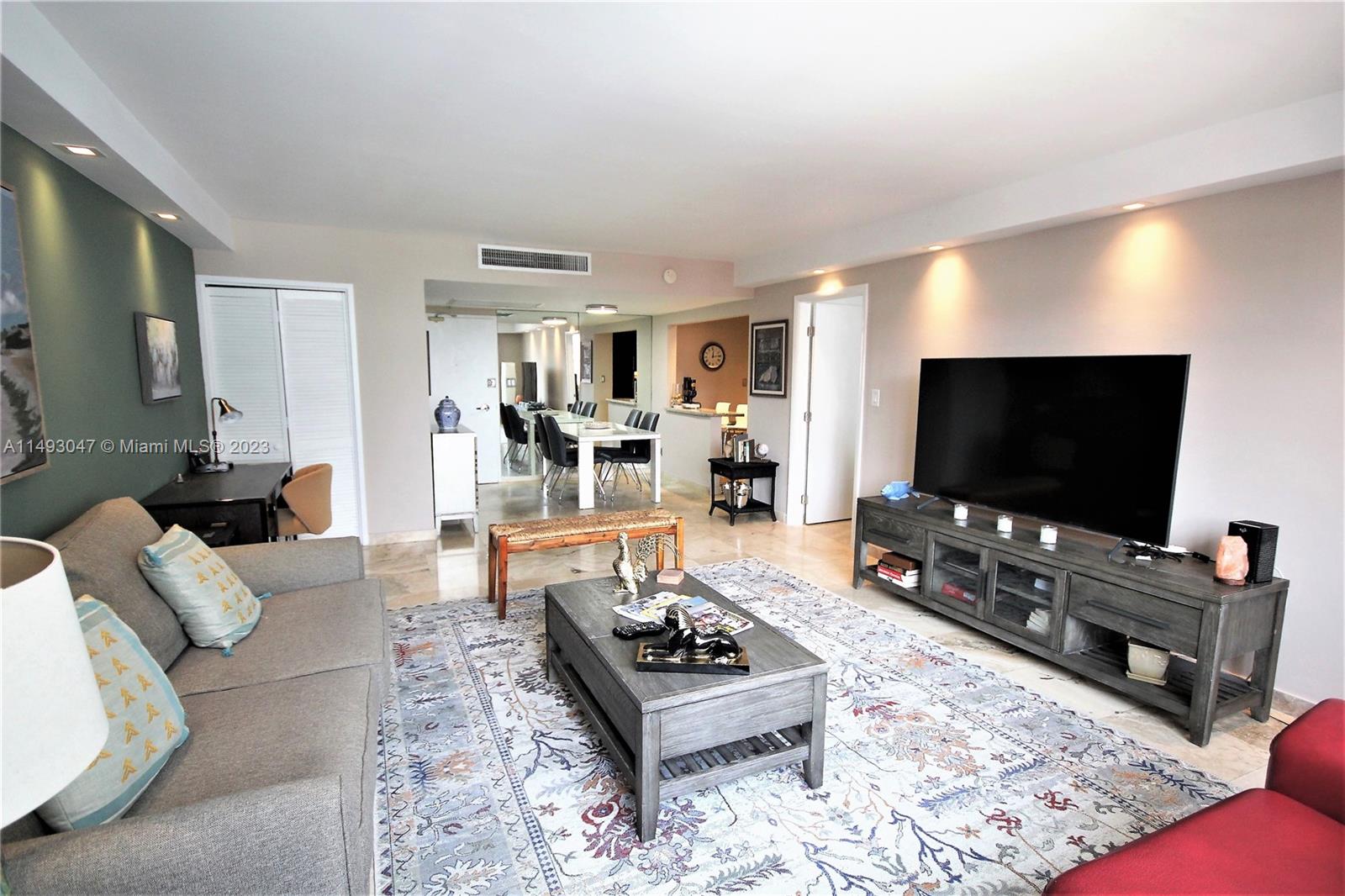 SEACOAST 5152 CONDO - Residential