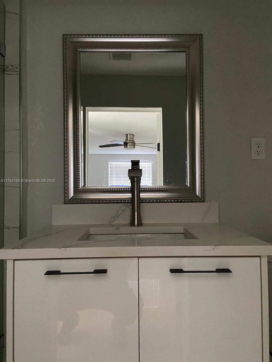 PLAYLAND ISLES - Residential