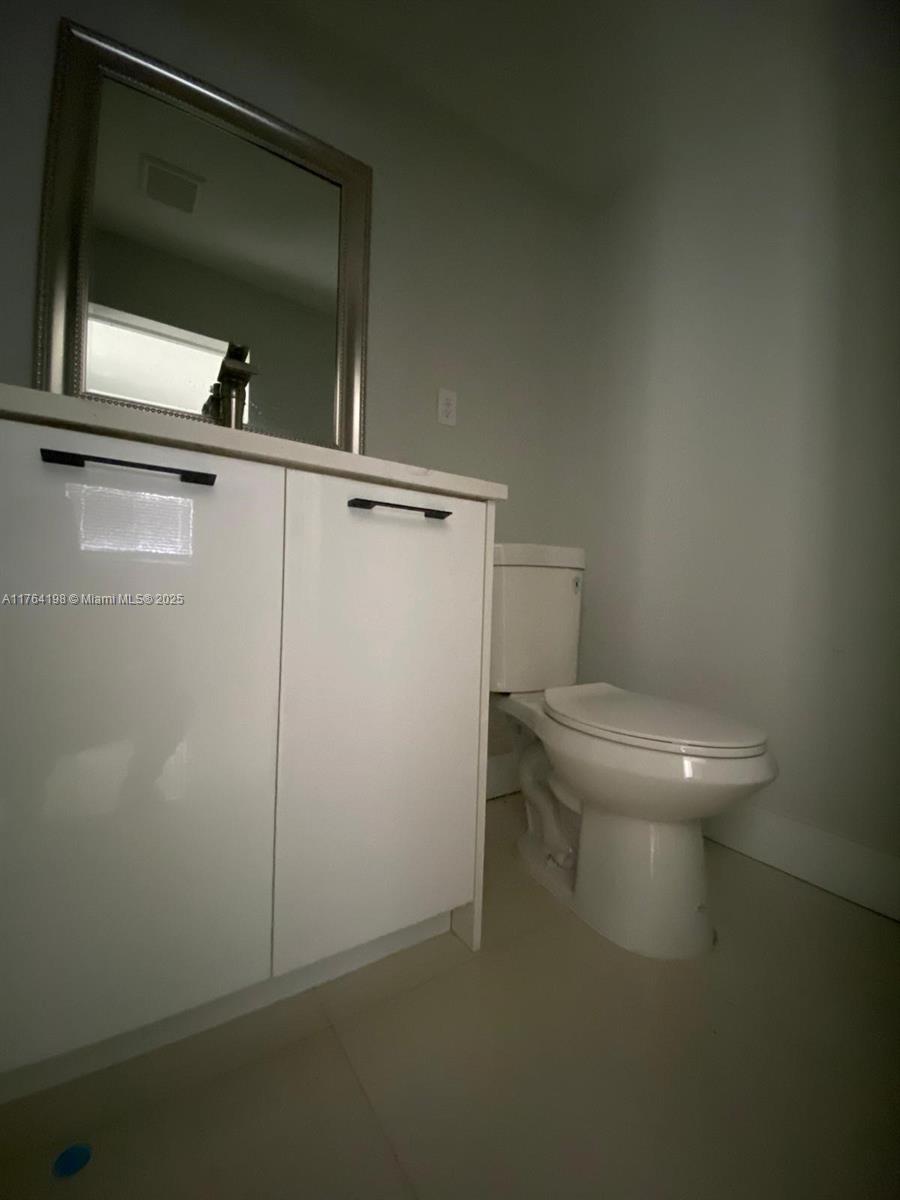 PLAYLAND ISLES - Residential