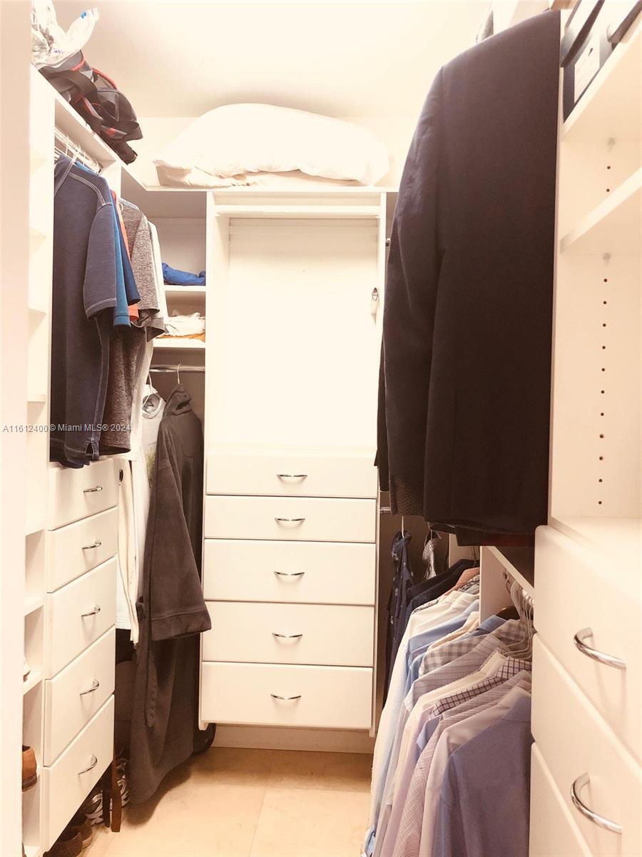 BRICKELL KEY ONE CONDO - Residential