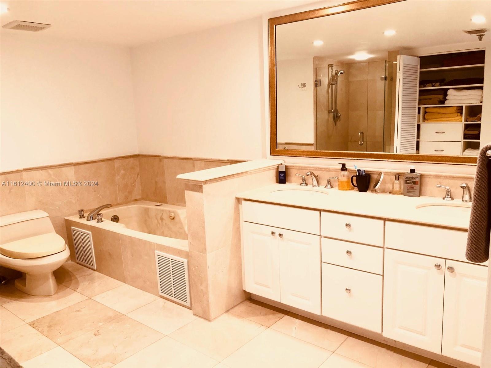 BRICKELL KEY ONE CONDO - Residential