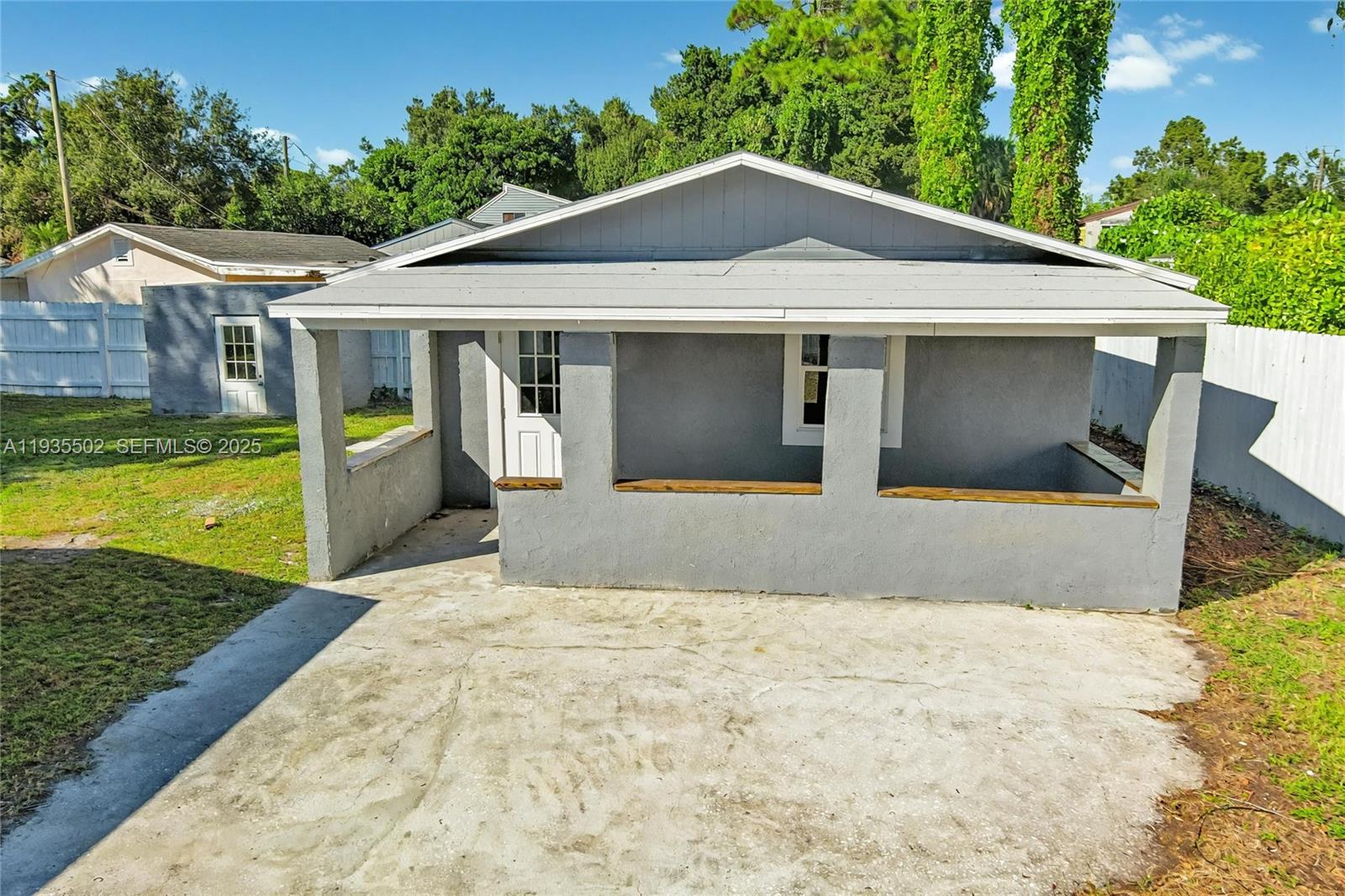 PALMONA PARK - Residential