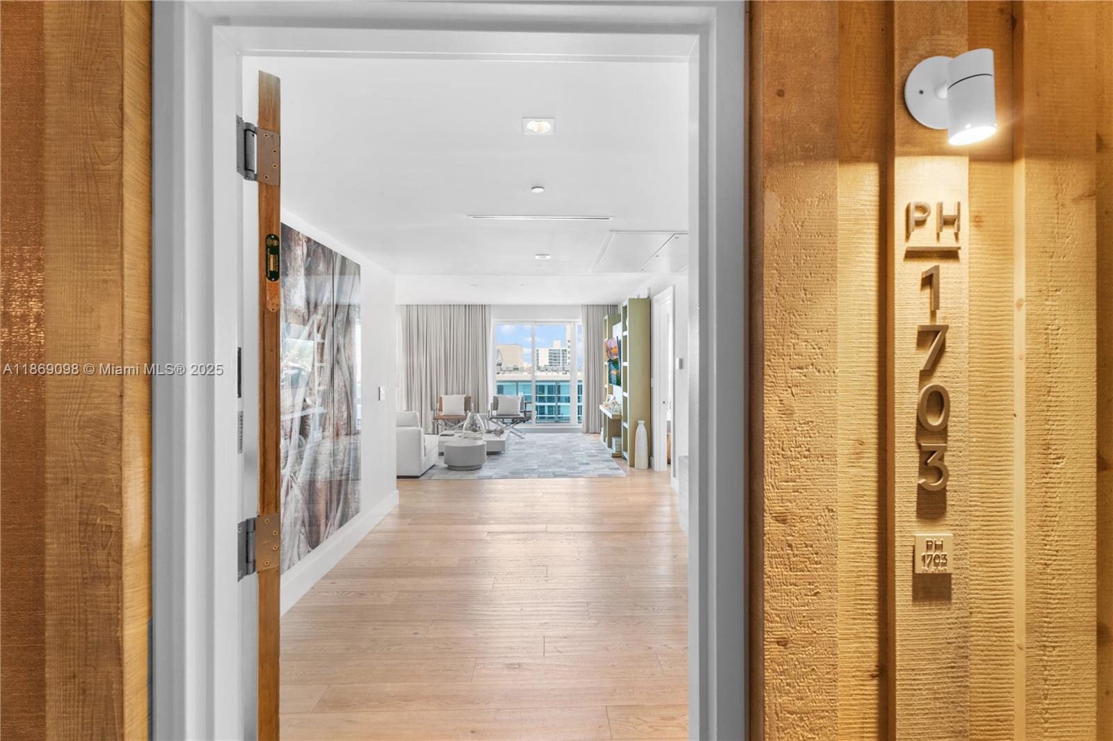 102 24th St PH-1703