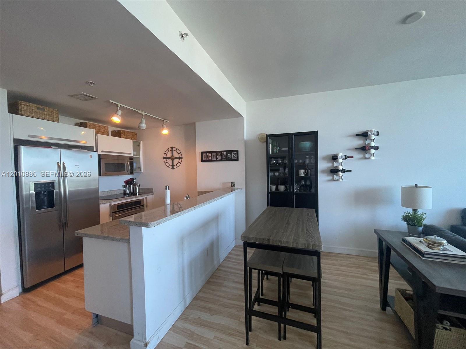 601 NE 36th St 1705