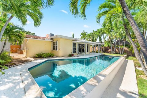 Photo of 1625 SW 5th Ct, Fort Lauderdale, FL 33312 (MLS # A11900919)