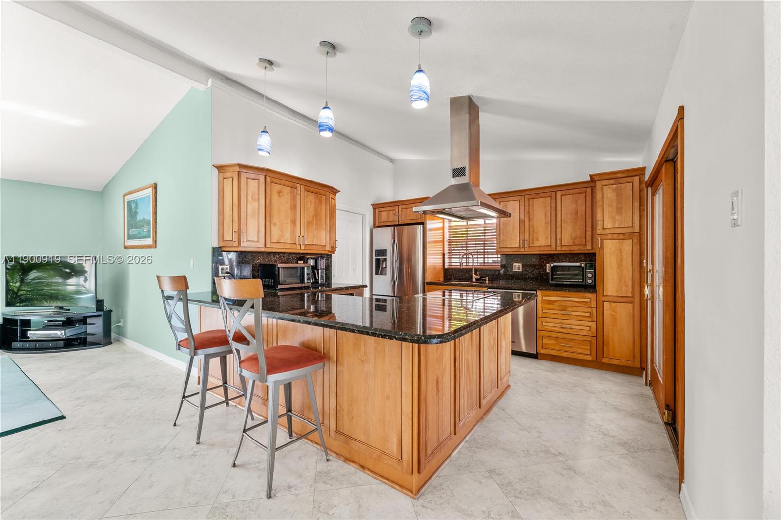 GILL ISLES - Residential