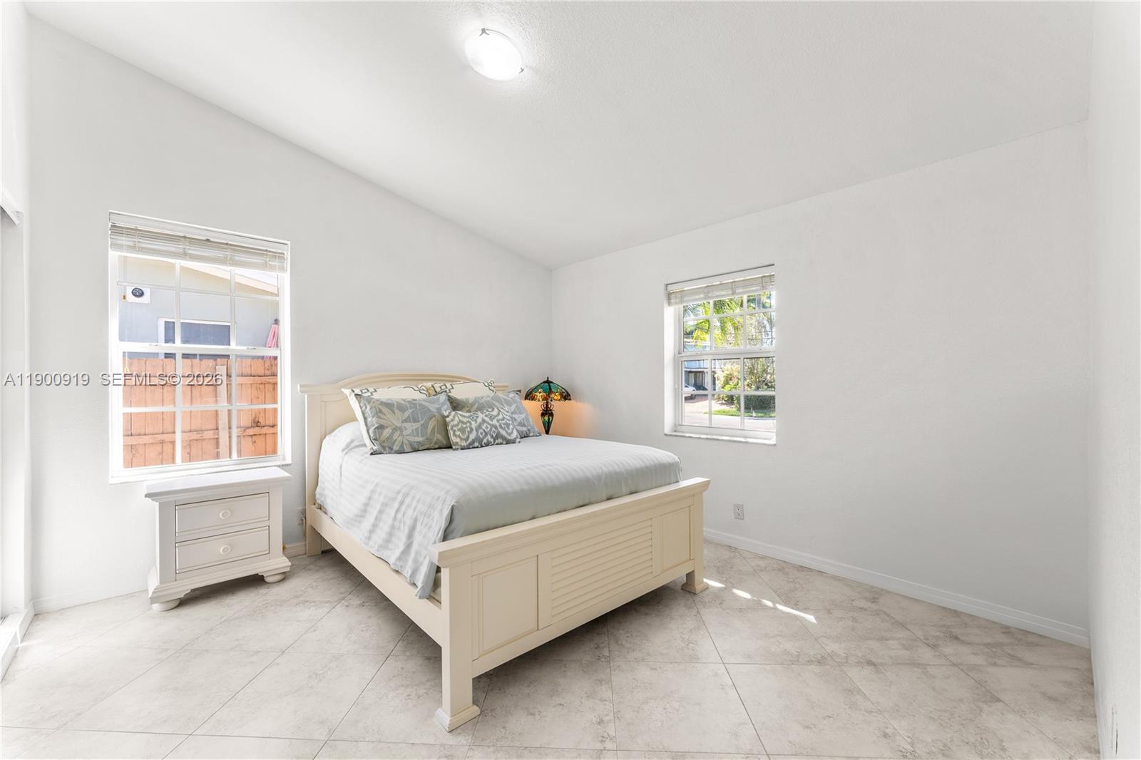 GILL ISLES - Residential