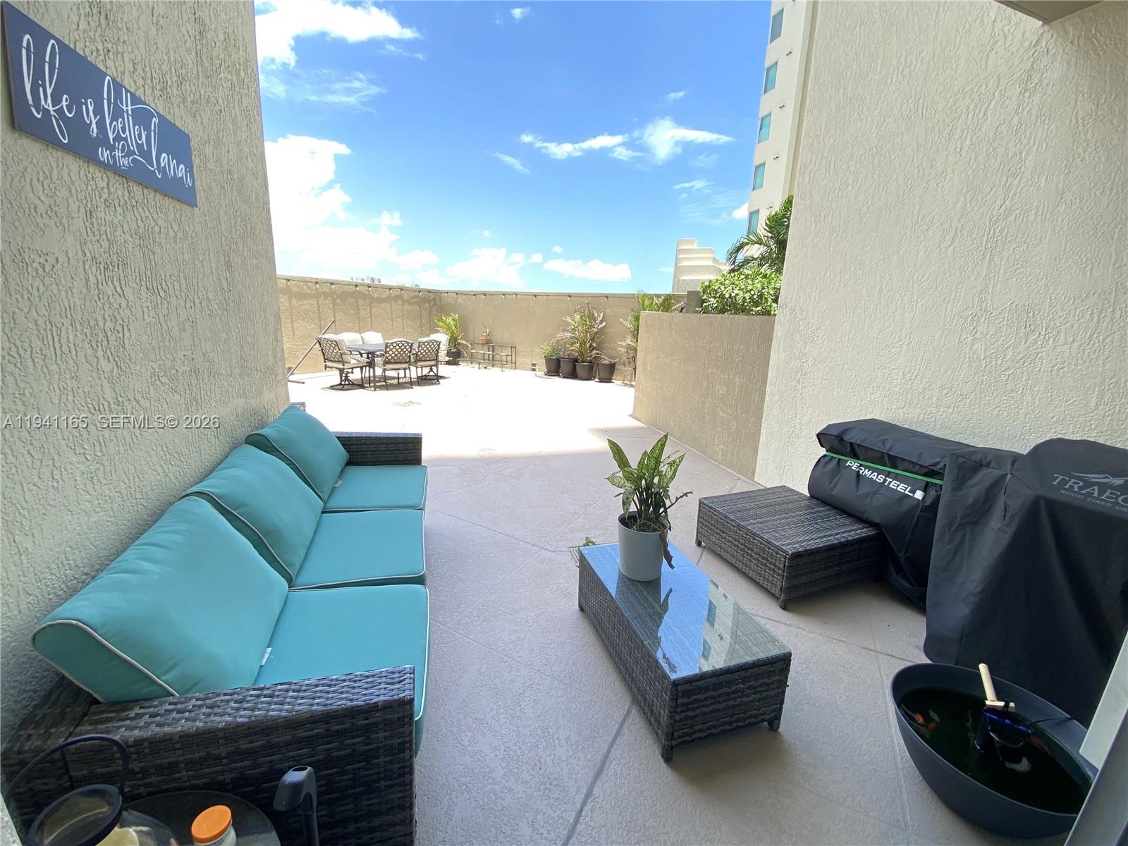 METROPOLIS II AT DADELAND - Residential