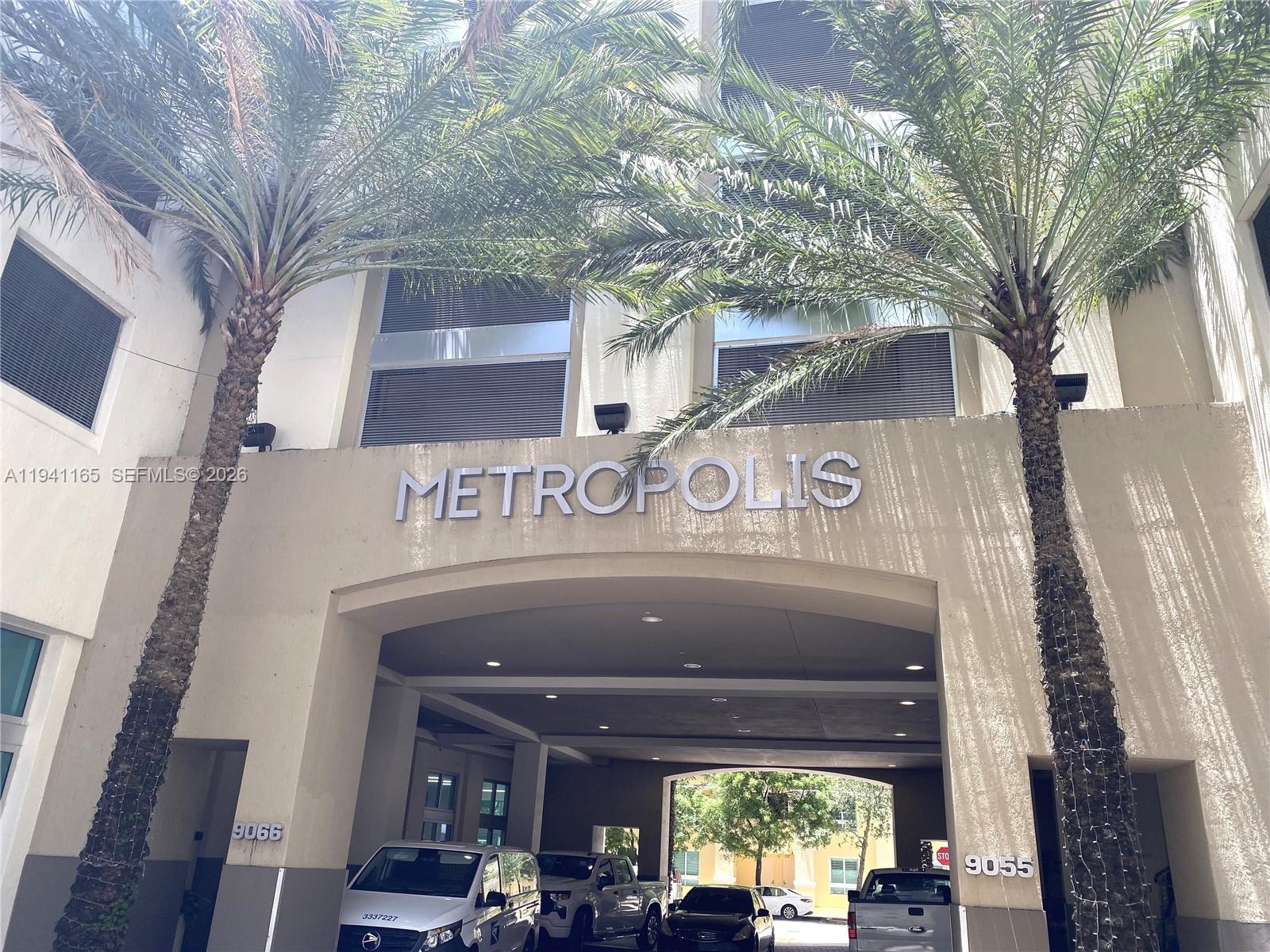 METROPOLIS II AT DADELAND - Residential