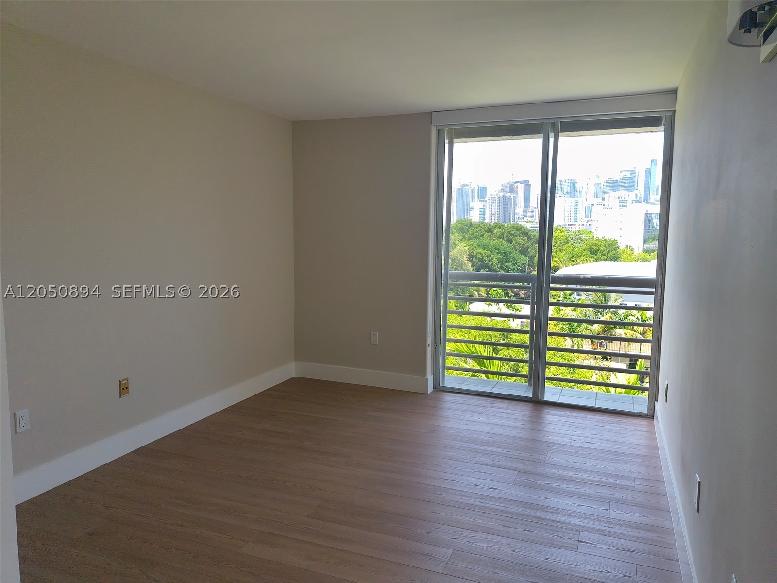 2400 SW 3rd Ave 506