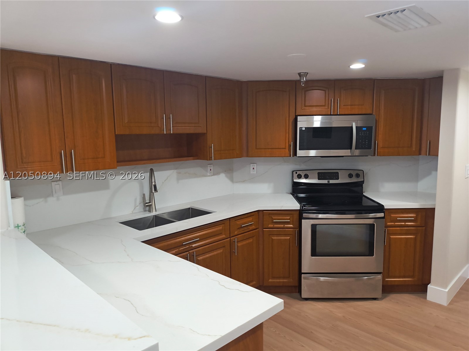 2400 SW 3rd Ave 506 - Image 1