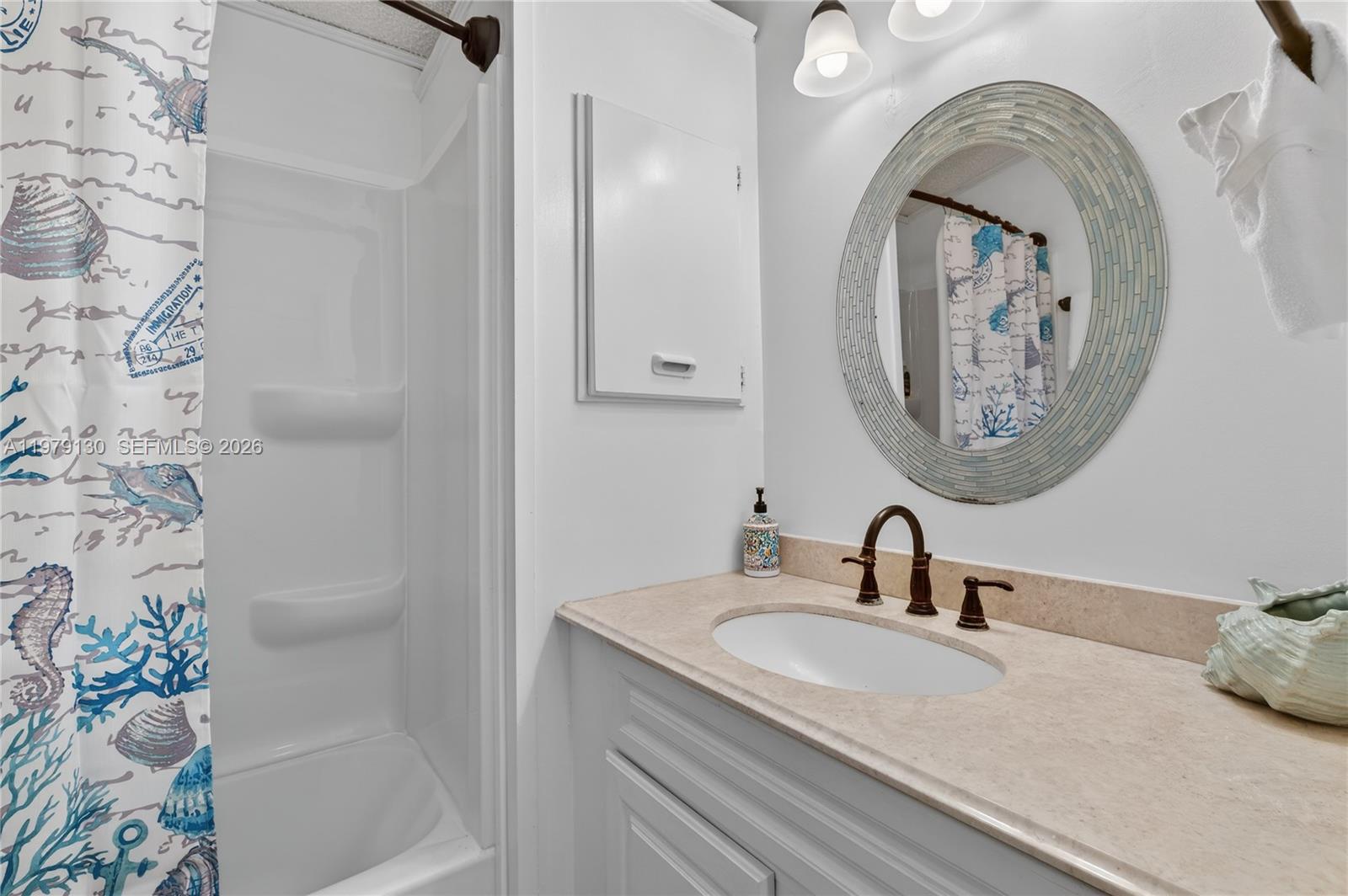 VENTURE OUT - Residential