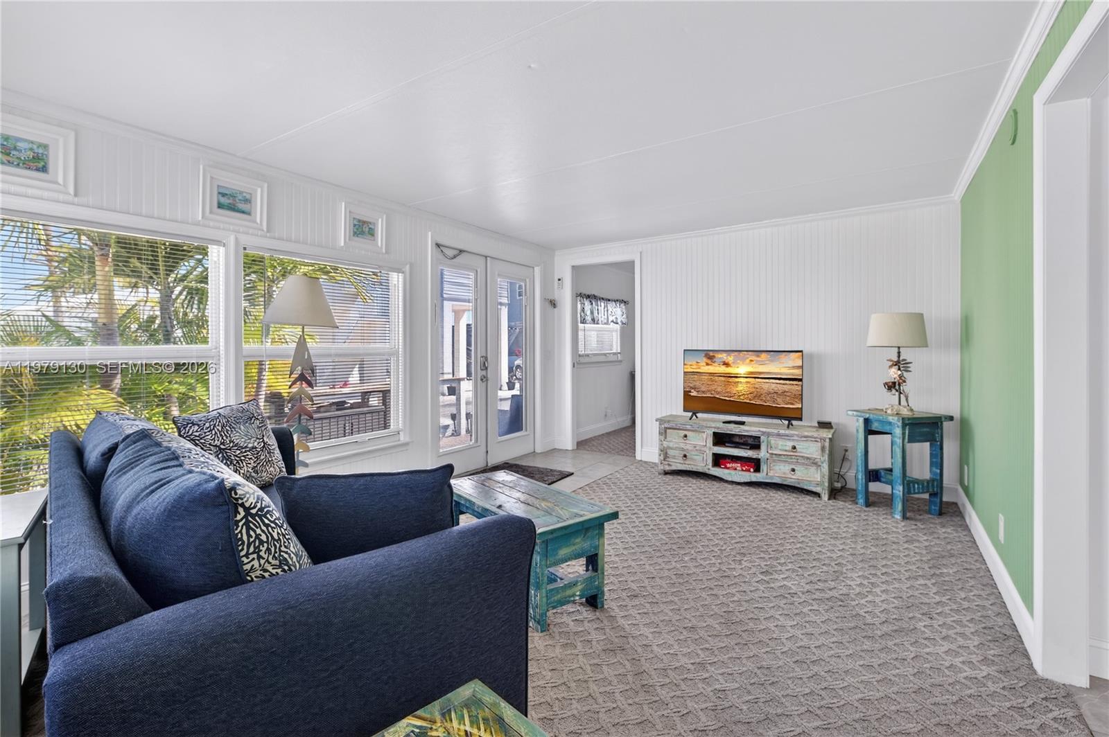 VENTURE OUT - Residential