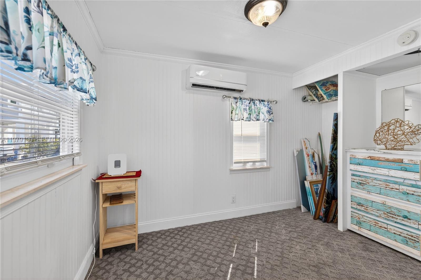 VENTURE OUT - Residential