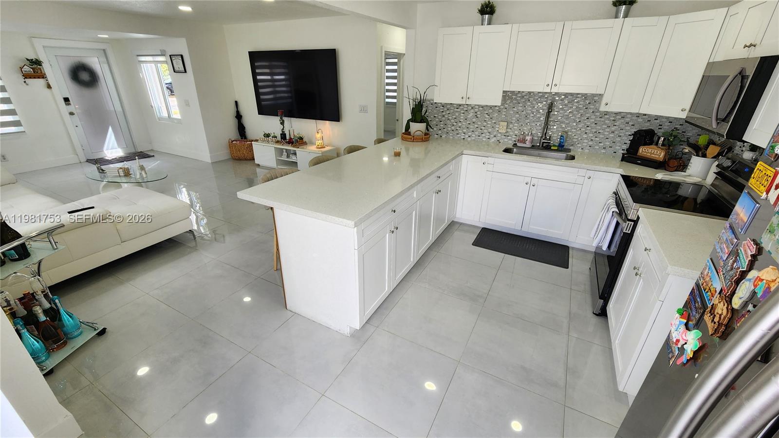 2ND REV PL OF INDUSTRIAL - Residential Lease