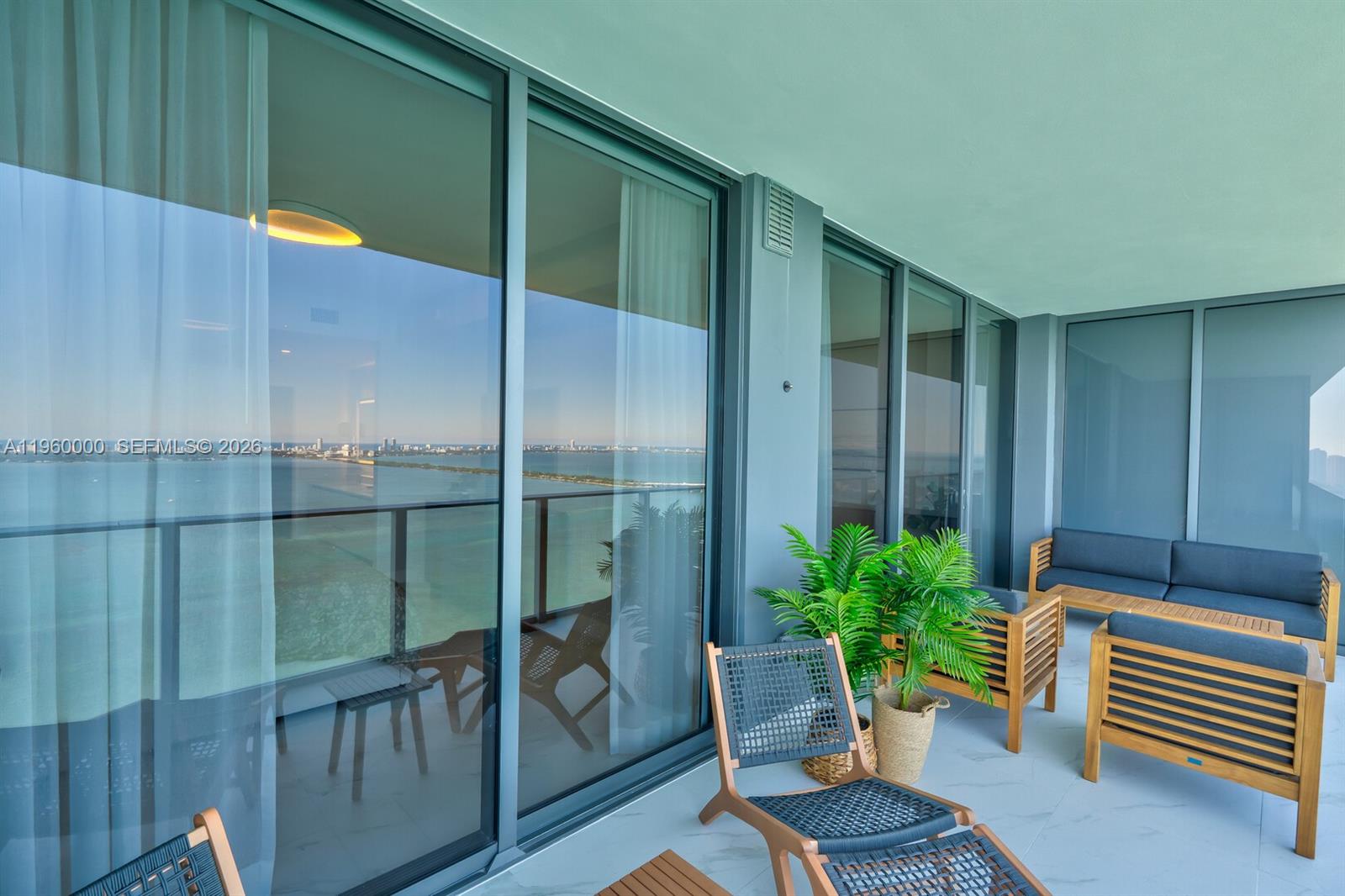 ARIA RESERVE - Residential Lease