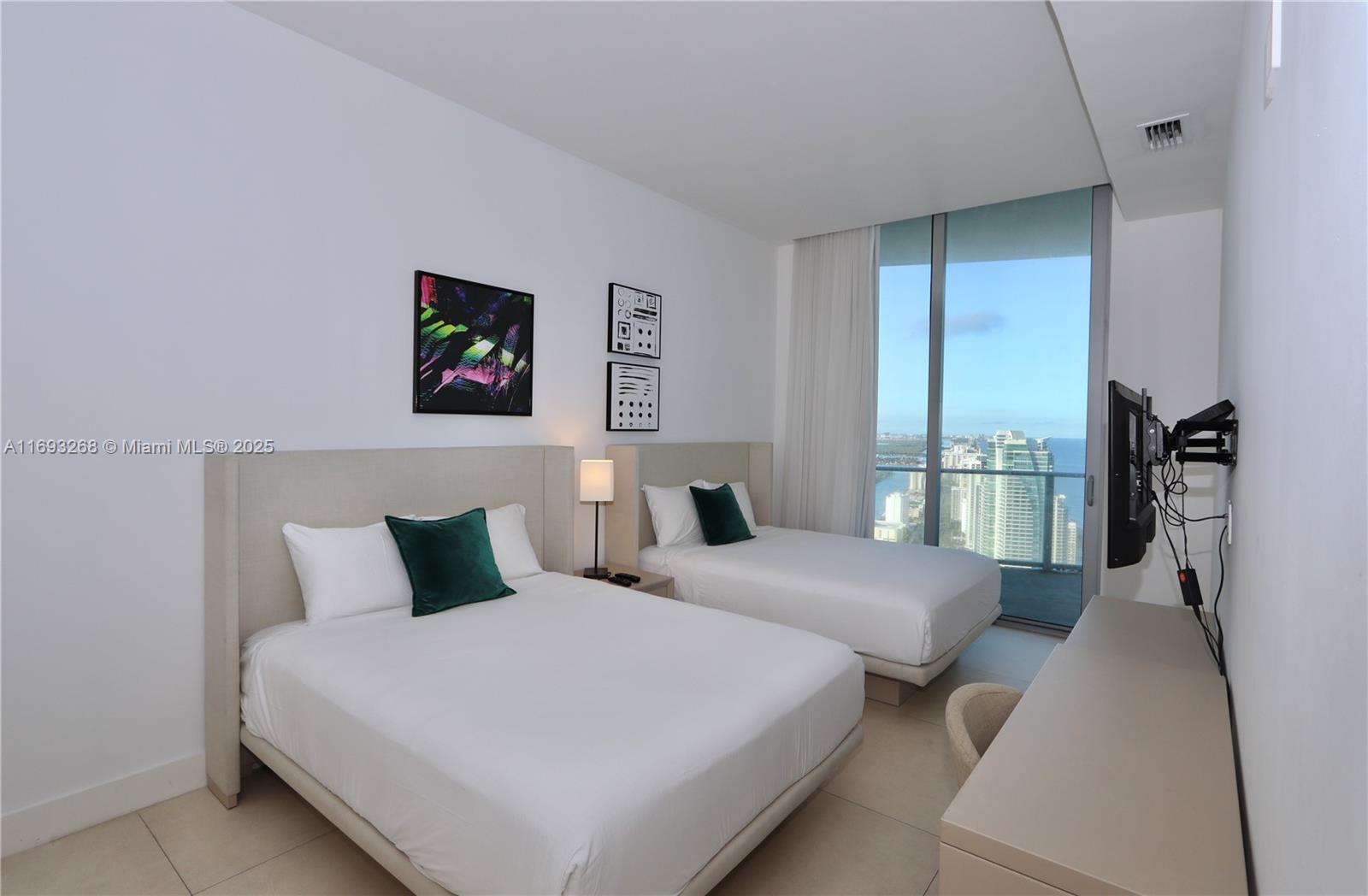 4111 SOUTH OCEAN DRIVE CO - Residential