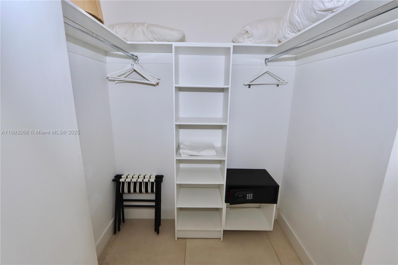 4111 SOUTH OCEAN DRIVE CO - Residential