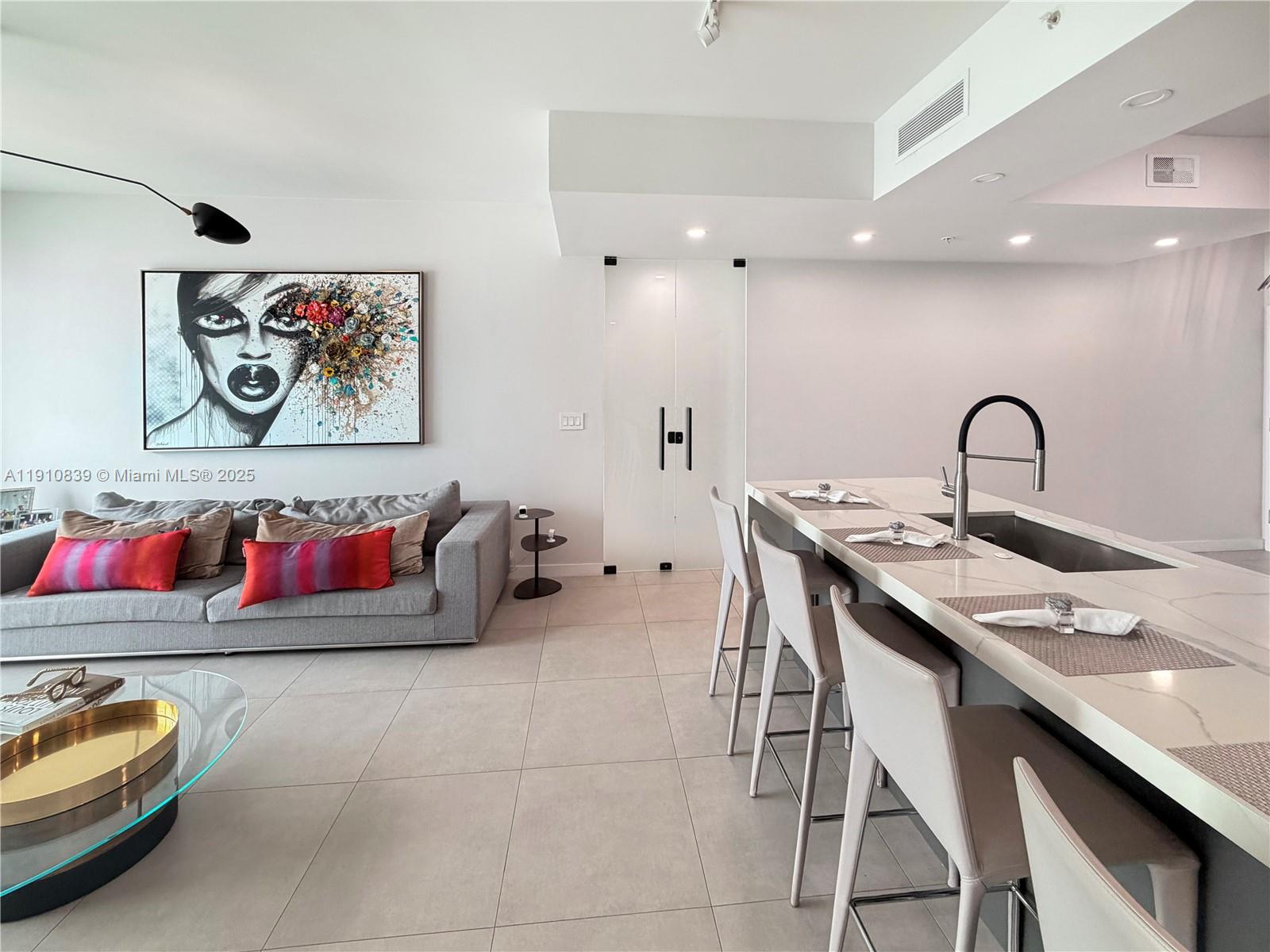 BRICKELL ON THE RIVER N T - Residential Lease