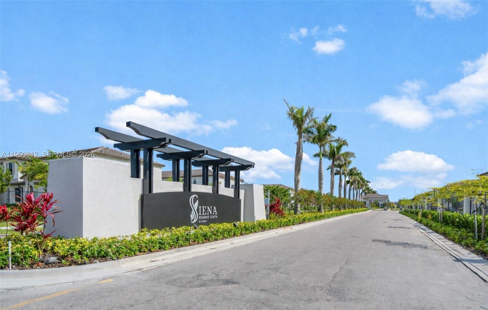 SIENNA RESERVE - Residential