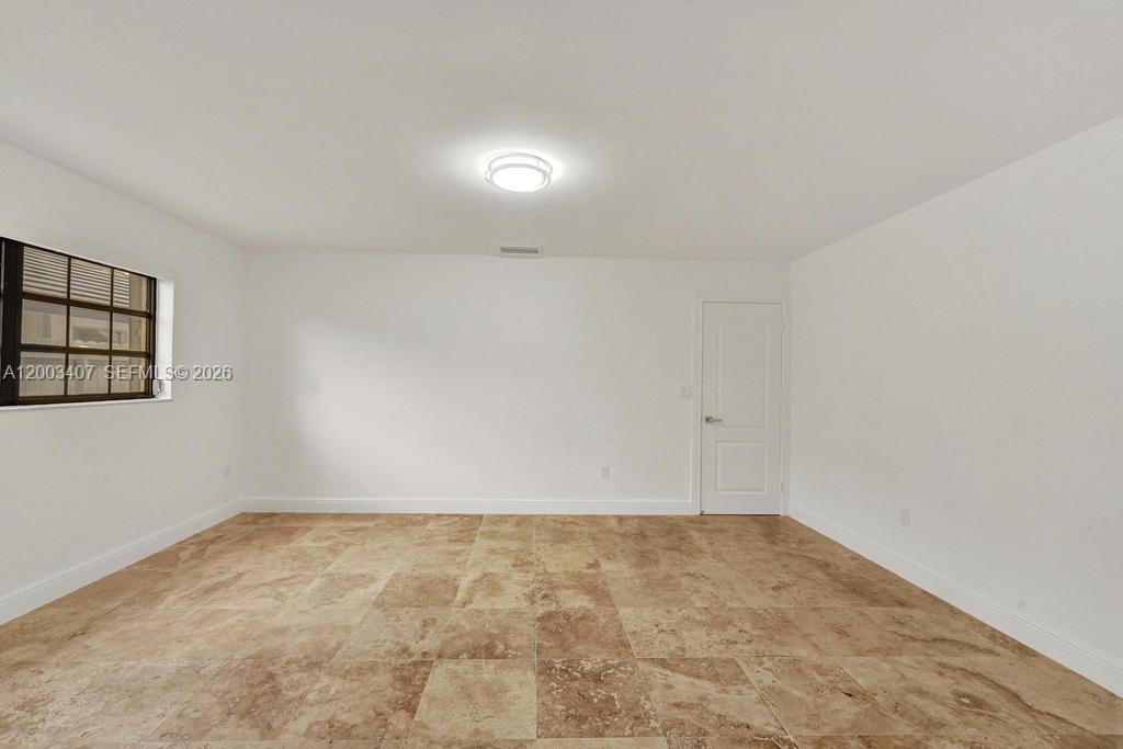 3RD ADDN TO EL DORADO GAR - Residential Lease