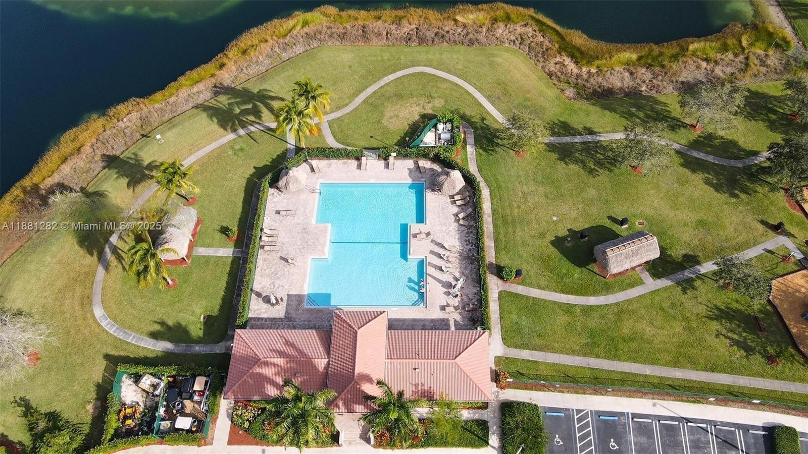 TOWNGATE NORTH - Residential