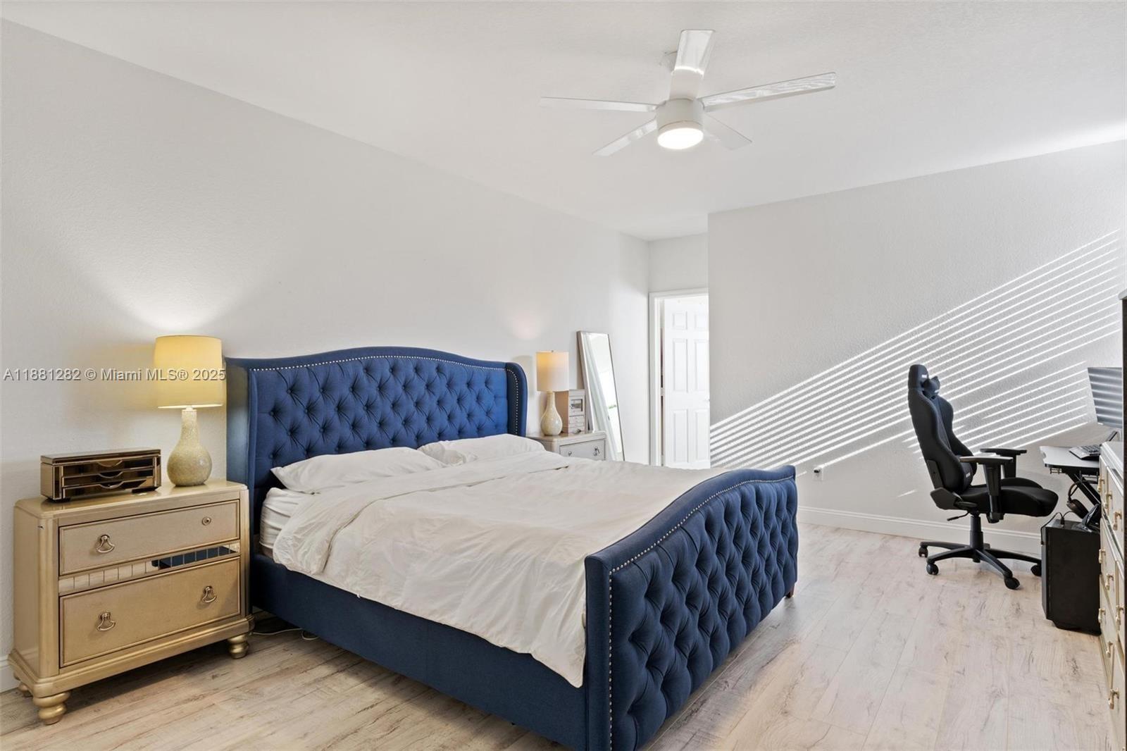 TOWNGATE NORTH - Residential