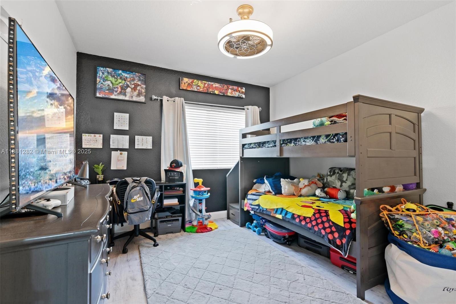 TOWNGATE NORTH - Residential