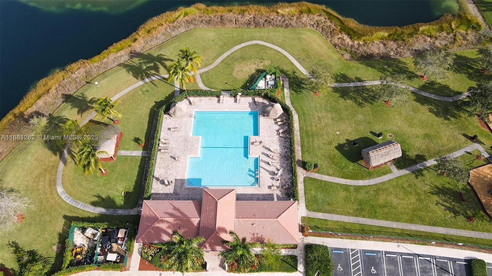 TOWNGATE NORTH - Residential