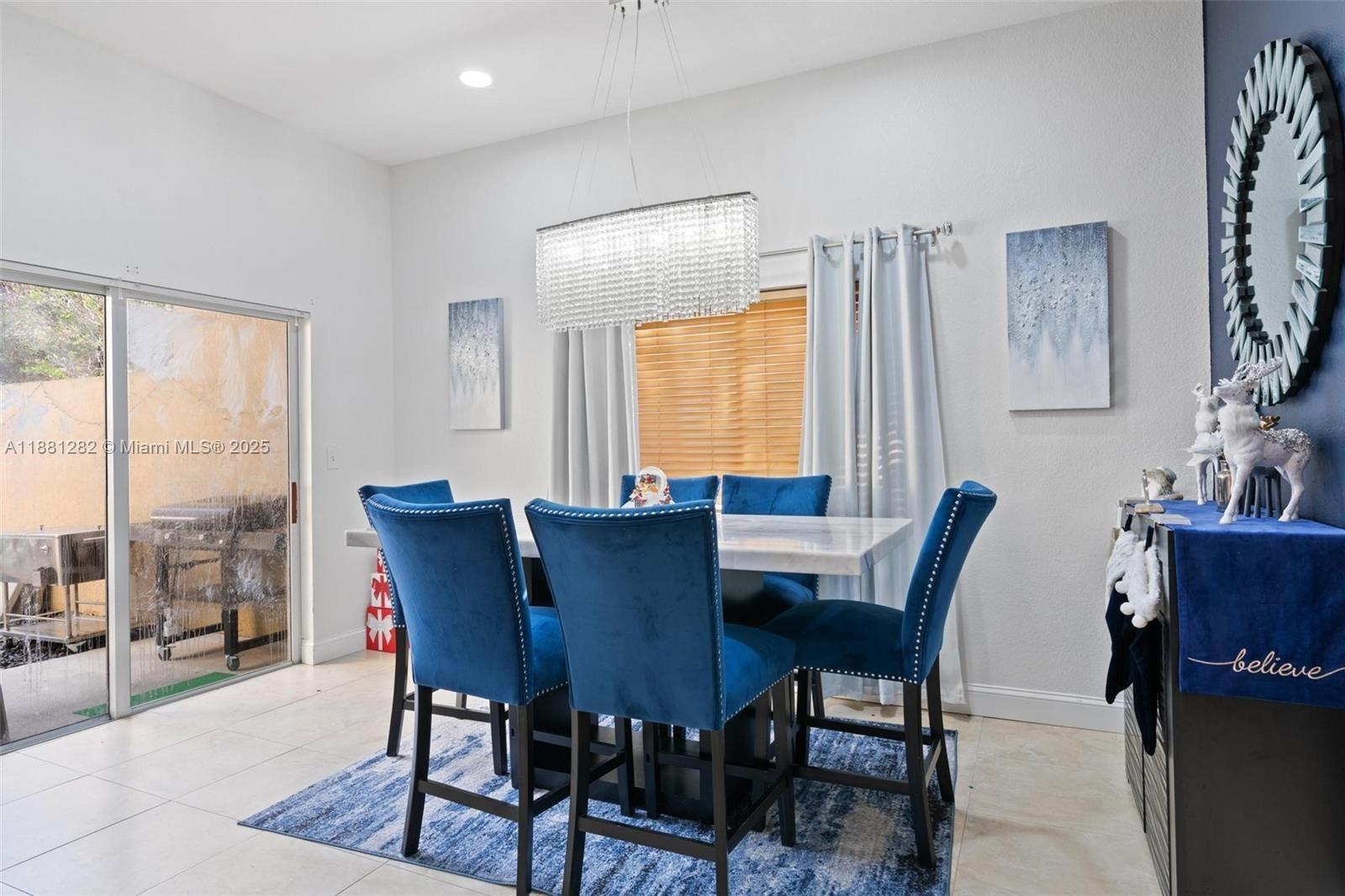 TOWNGATE NORTH - Residential