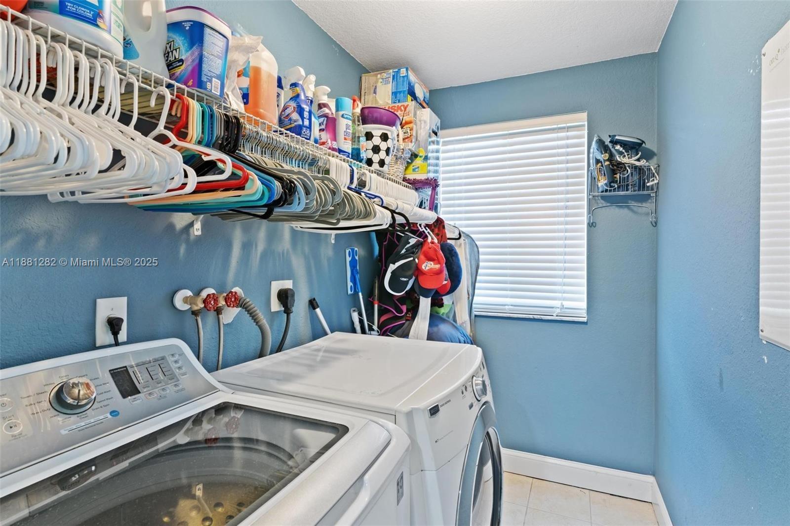 TOWNGATE NORTH - Residential