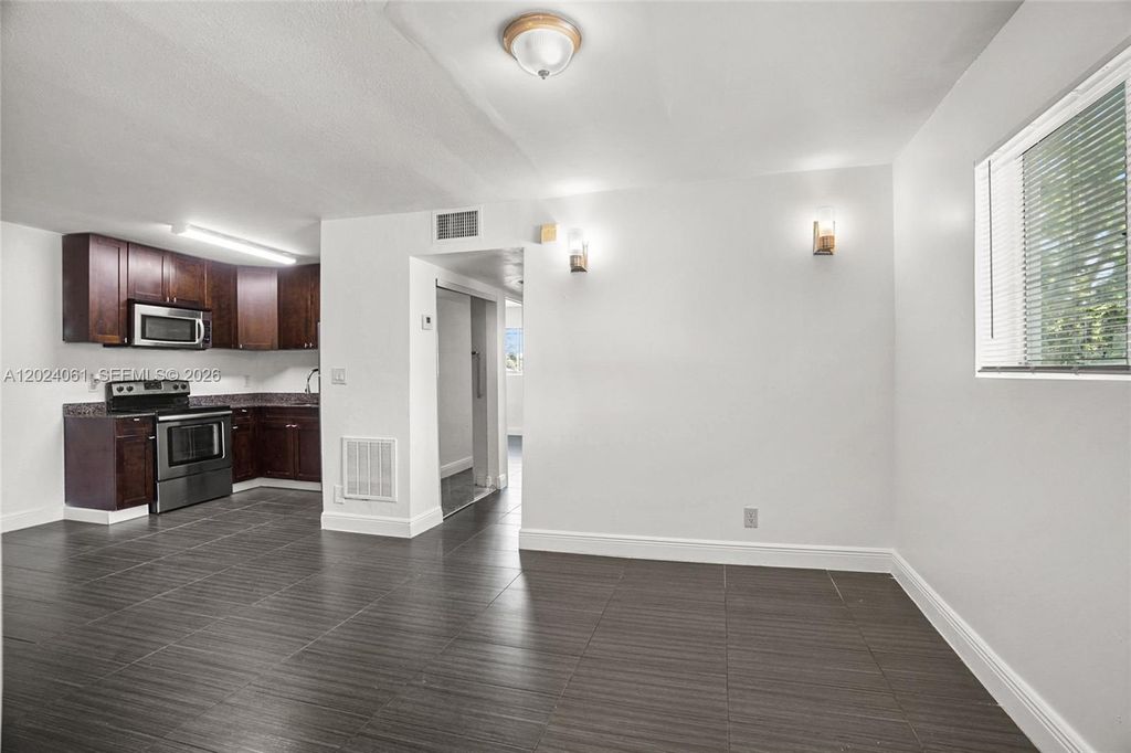 Photo of 37 SW 14th St #1, Dania Beach, FL 33004 (MLS # A12024061)