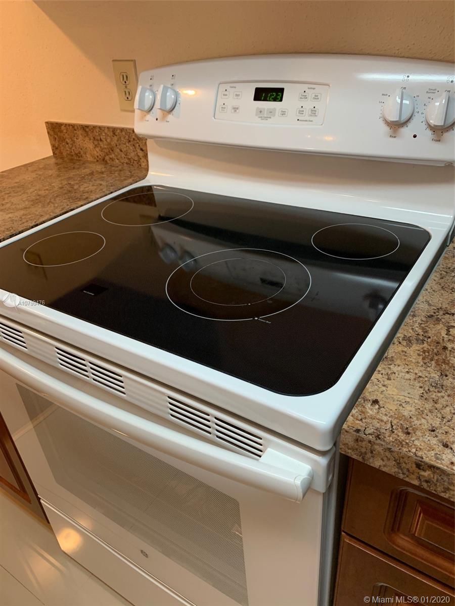 CORAL CLUB GARDEN VILLAS - Residential