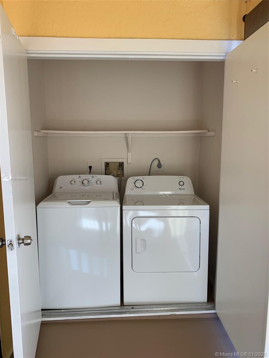 CORAL CLUB GARDEN VILLAS - Residential