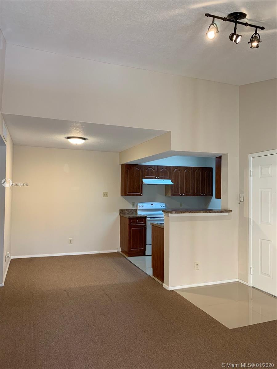 CORAL CLUB GARDEN VILLAS - Residential