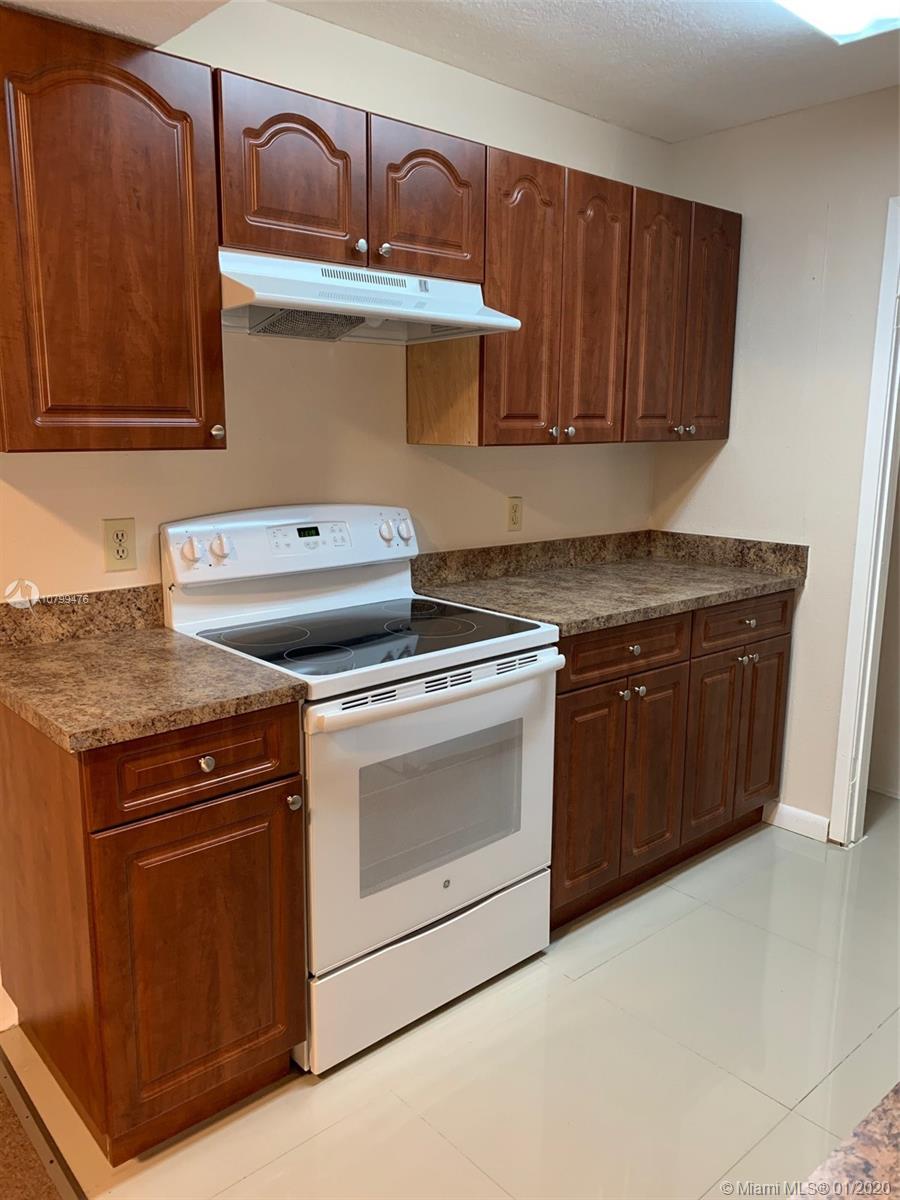 CORAL CLUB GARDEN VILLAS - Residential