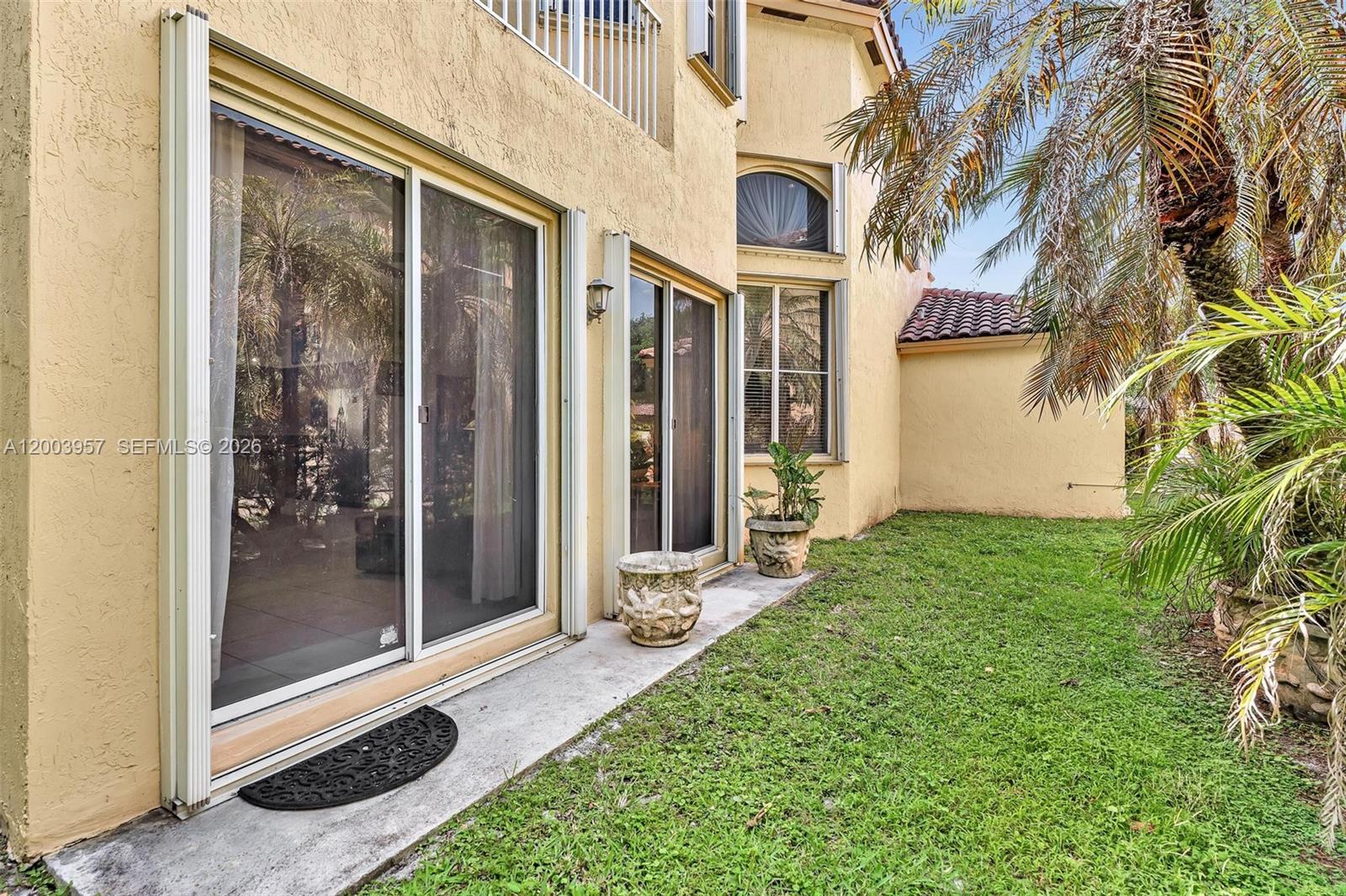 Escada Estates - Residential