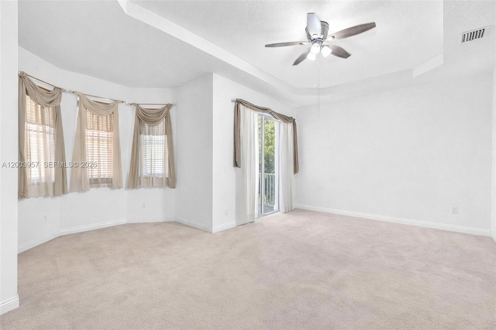 Escada Estates - Residential