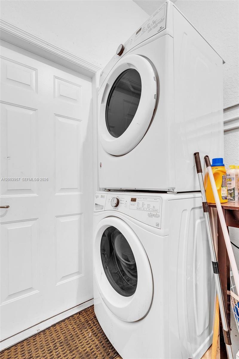 Escada Estates - Residential