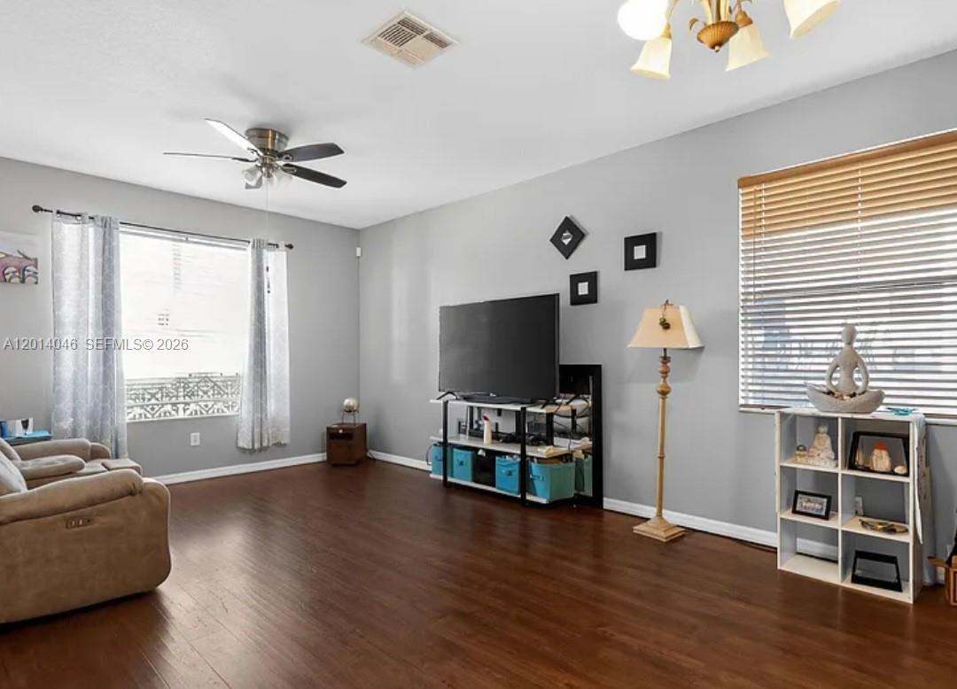 SPRING RIDGE - Residential