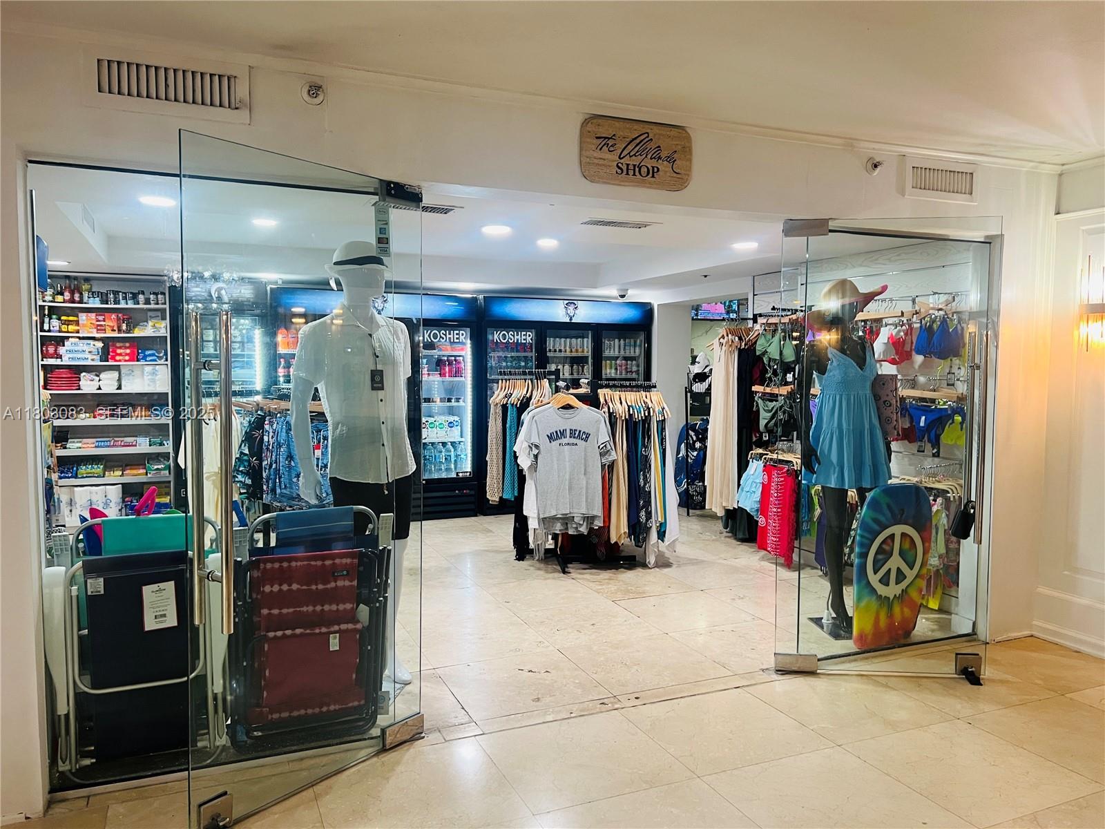 THE ALEXANDER CONDO - Residential