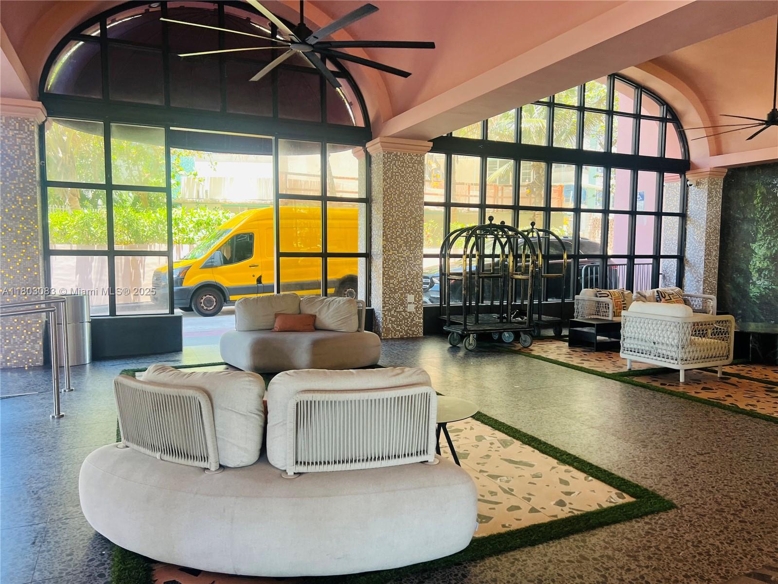 THE ALEXANDER CONDO - Residential