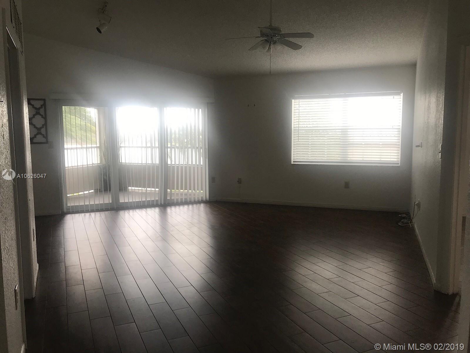 LAKEVIEW CLUB CONDO - Residential Lease
