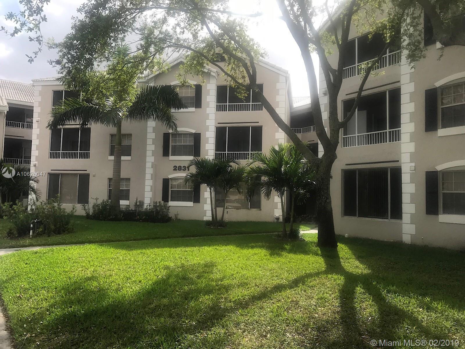 LAKEVIEW CLUB CONDO - Residential Lease